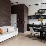 Luksusowy Apartament Na Podgorzu - By Upstairs